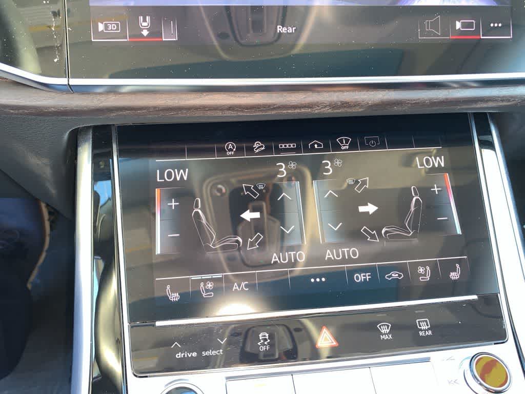 Thumbnail: 2022 Audi Q8 - 11