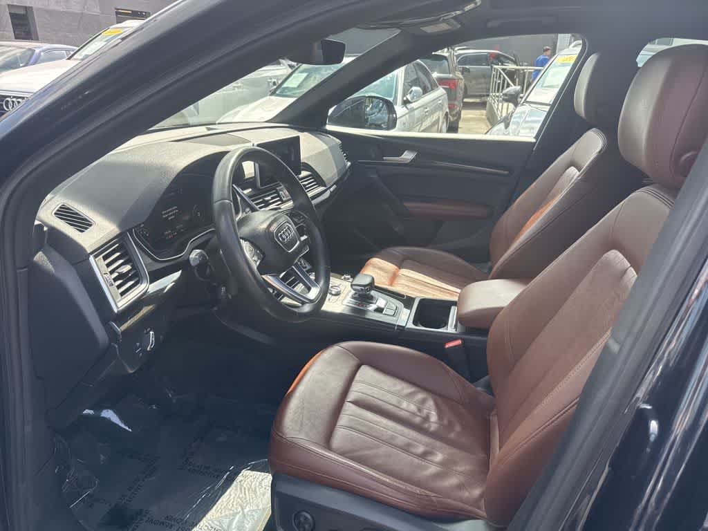 Thumbnail: 2020 Audi Q5 - 11