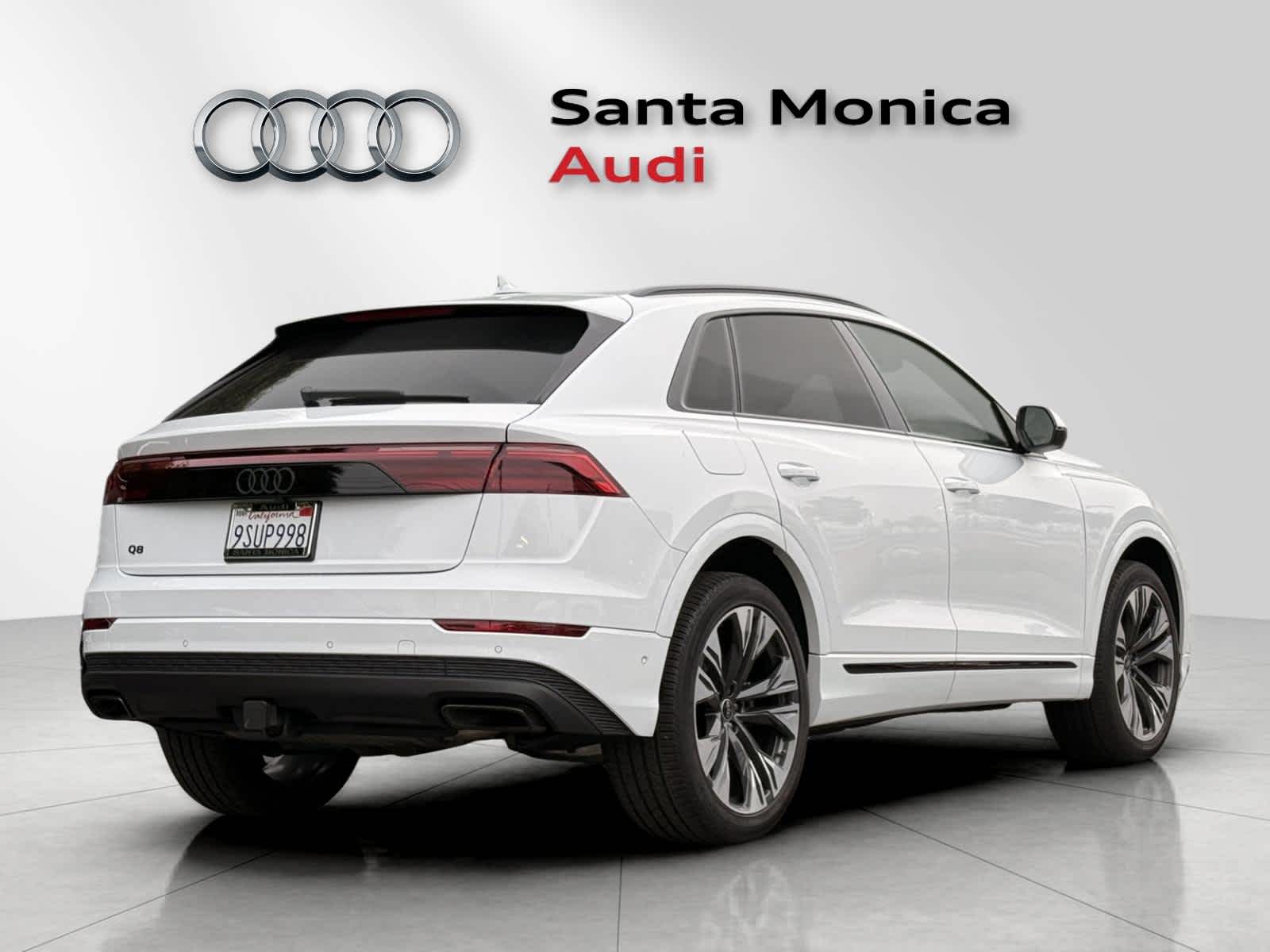 Thumbnail: 2025 Audi Q8 - 2