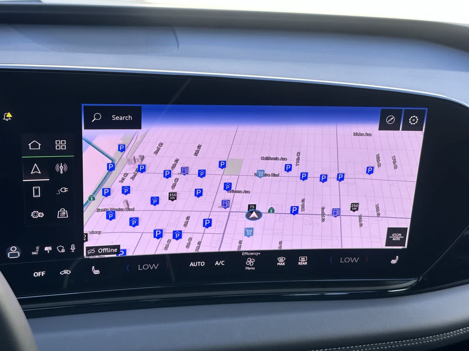 Thumbnail: 2025 Audi e-tron - 18