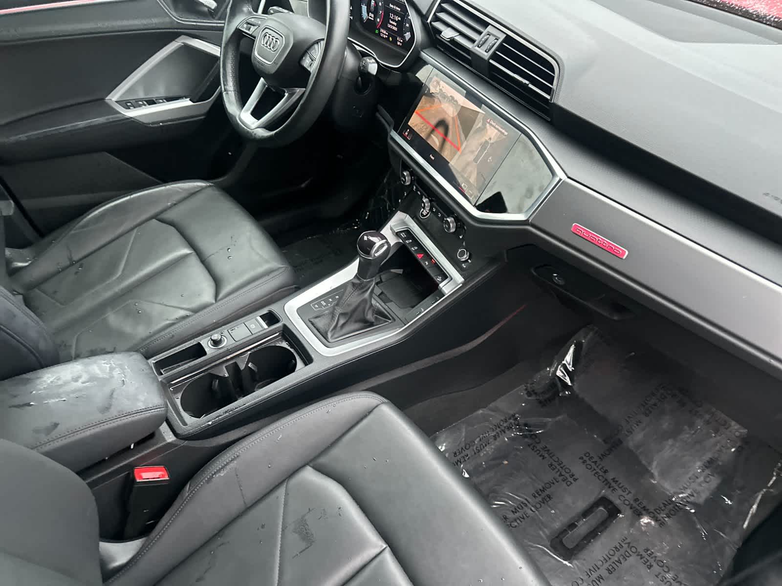 Thumbnail: 2023 Audi Q3 - 14