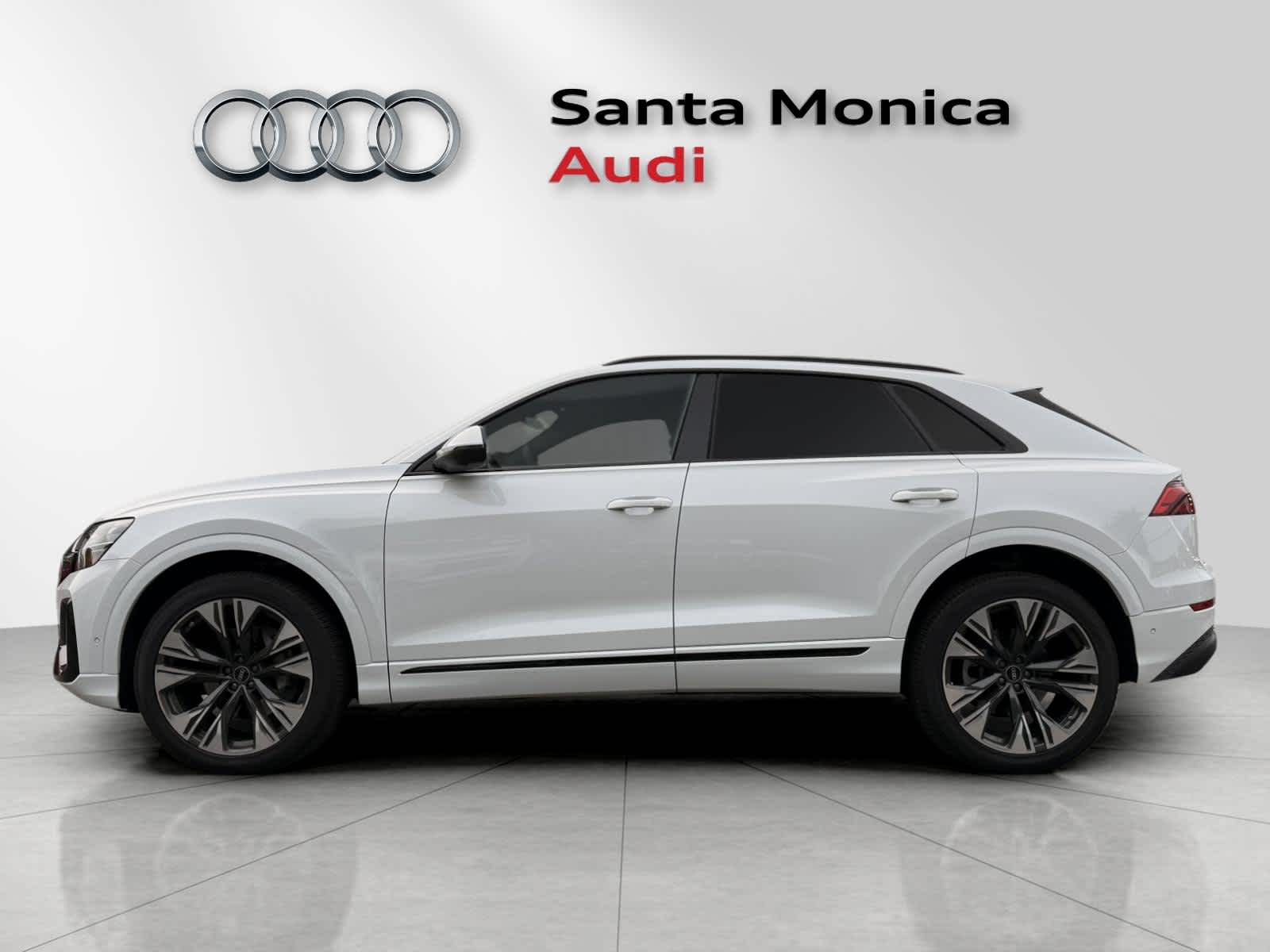 Thumbnail: 2025 Audi Q8 - 5