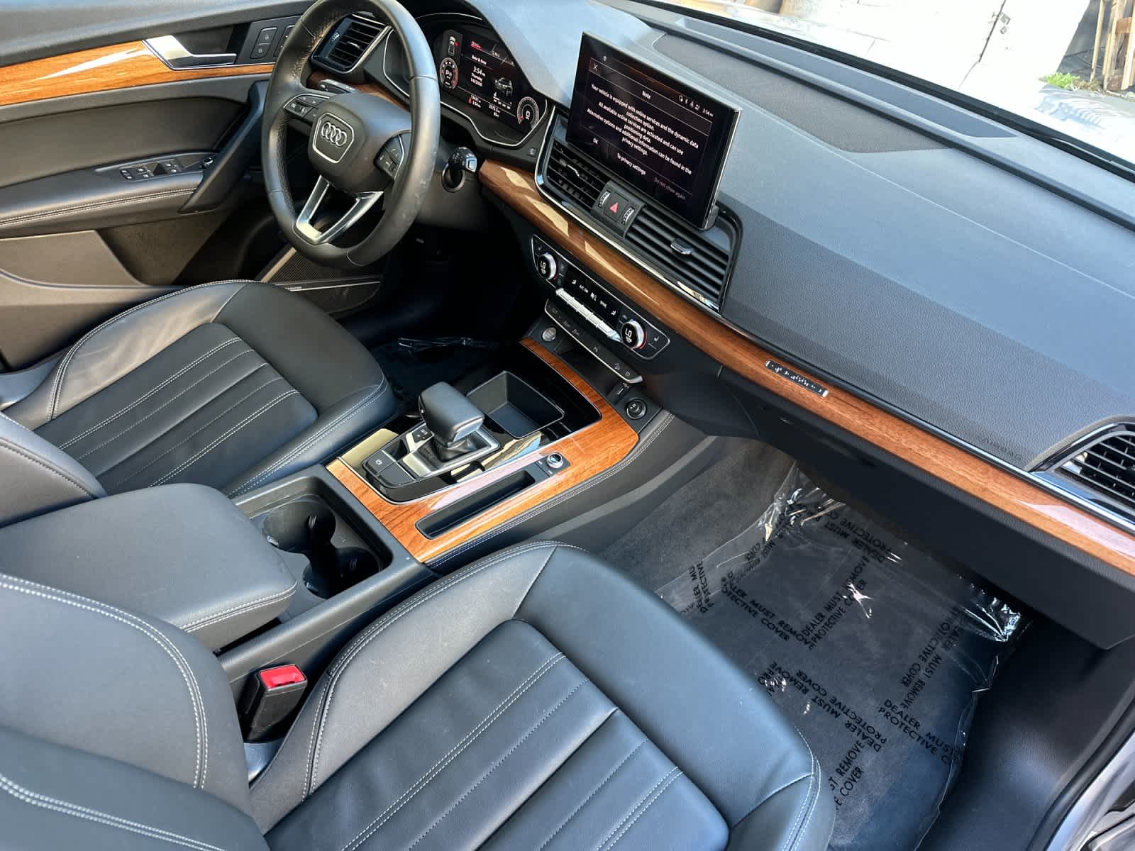 Thumbnail: 2023 Audi Q5 - 16