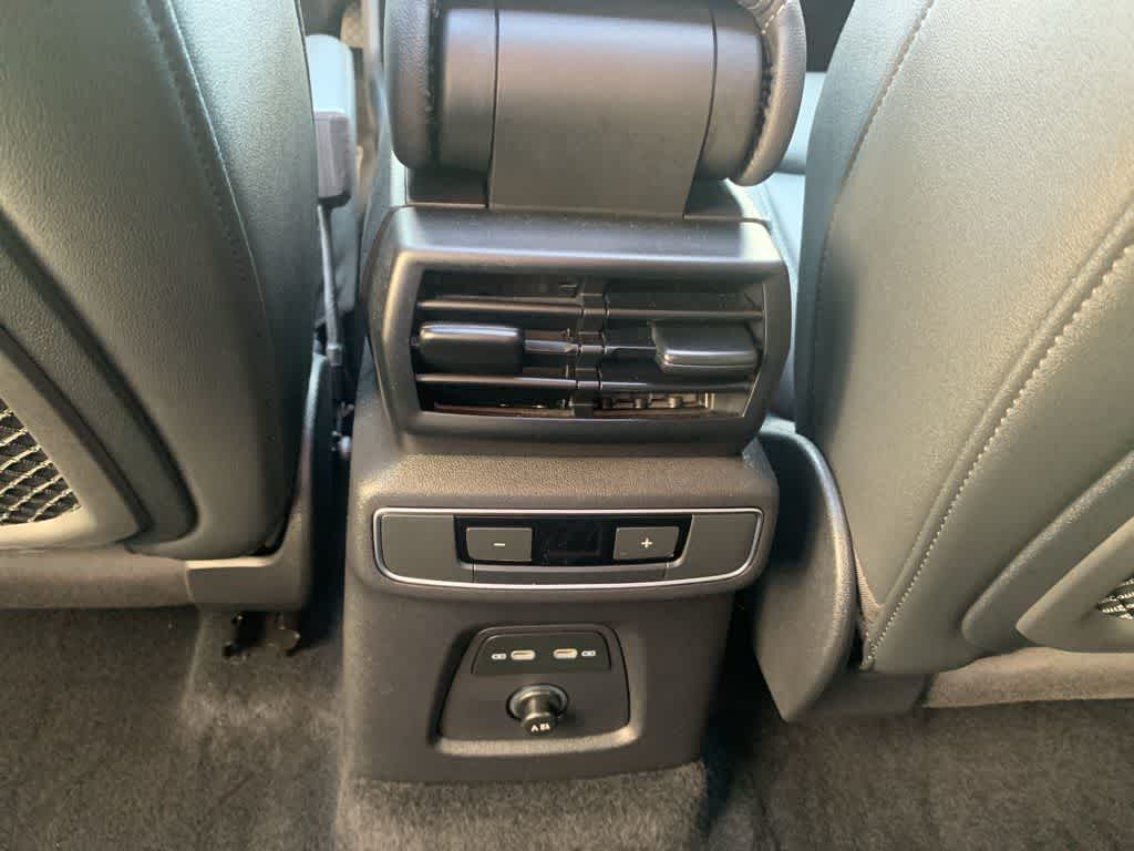 Thumbnail: 2024 Audi Q4 e-tron - 32