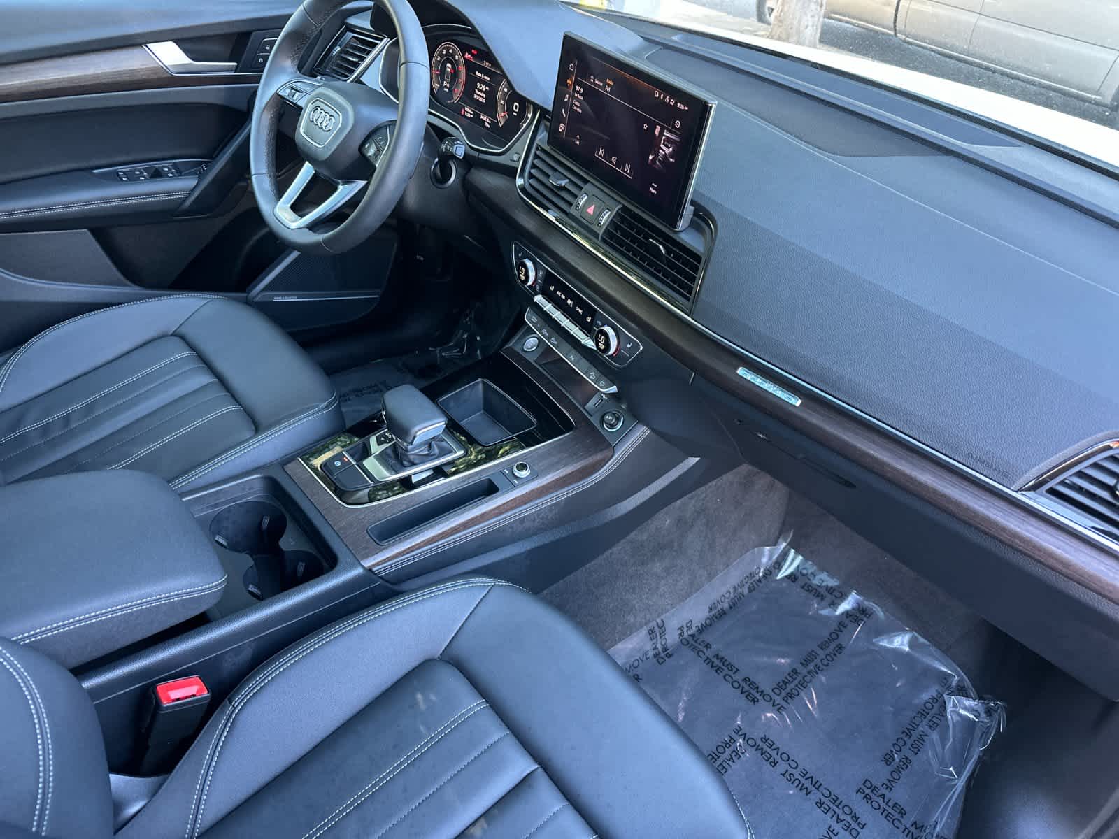 Thumbnail: 2023 Audi Q5 - 16