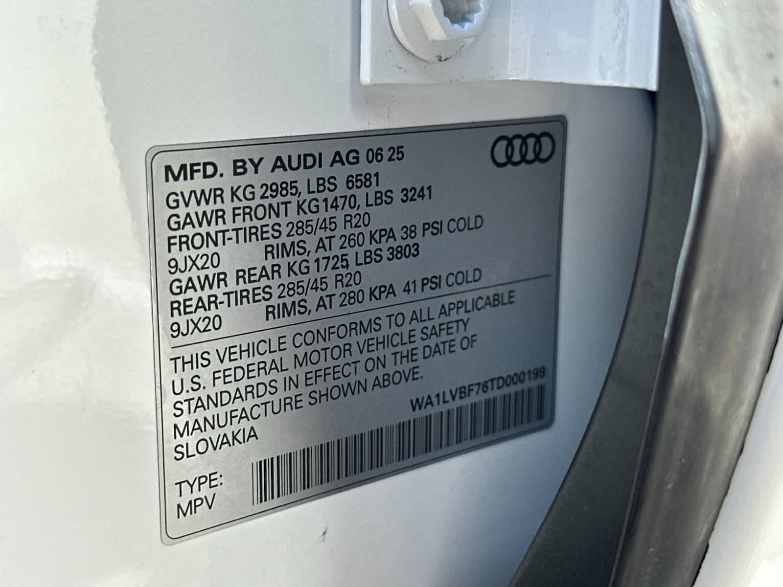 Thumbnail: 2026 Audi Q7 - 30