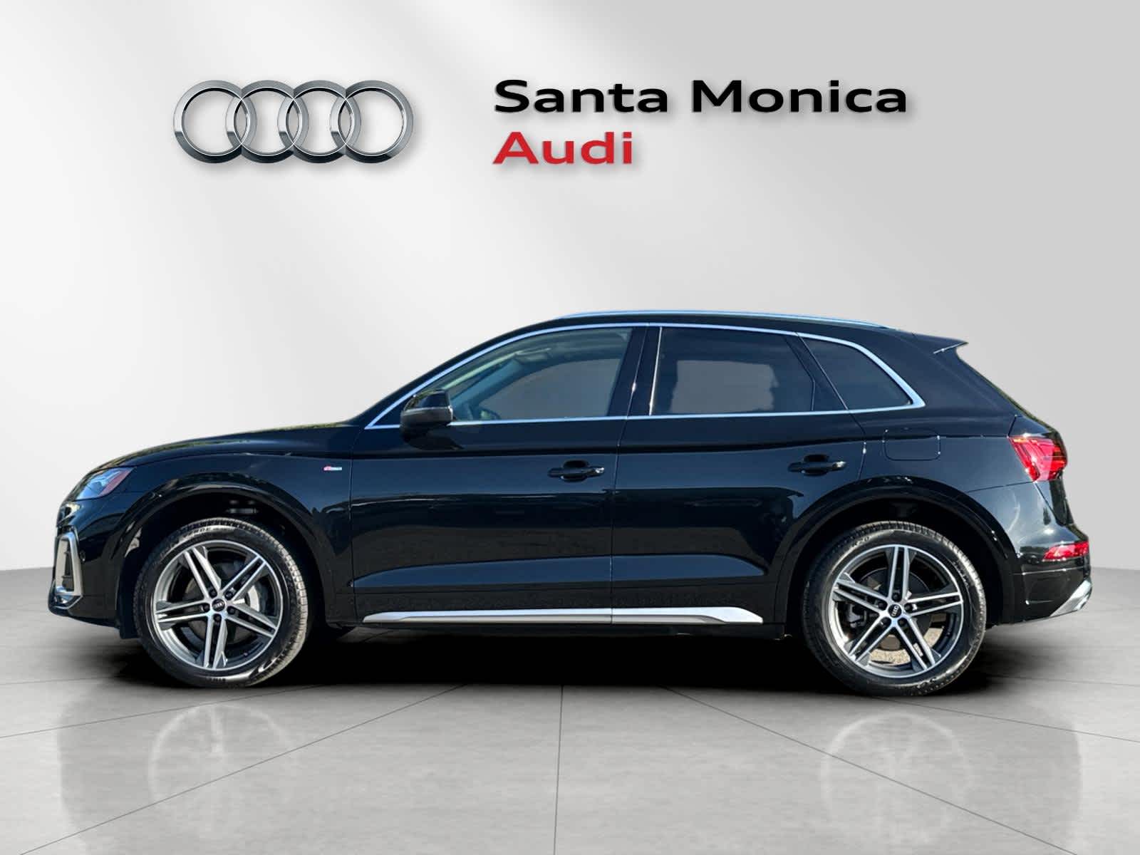 Thumbnail: 2023 Audi Q5 - 5