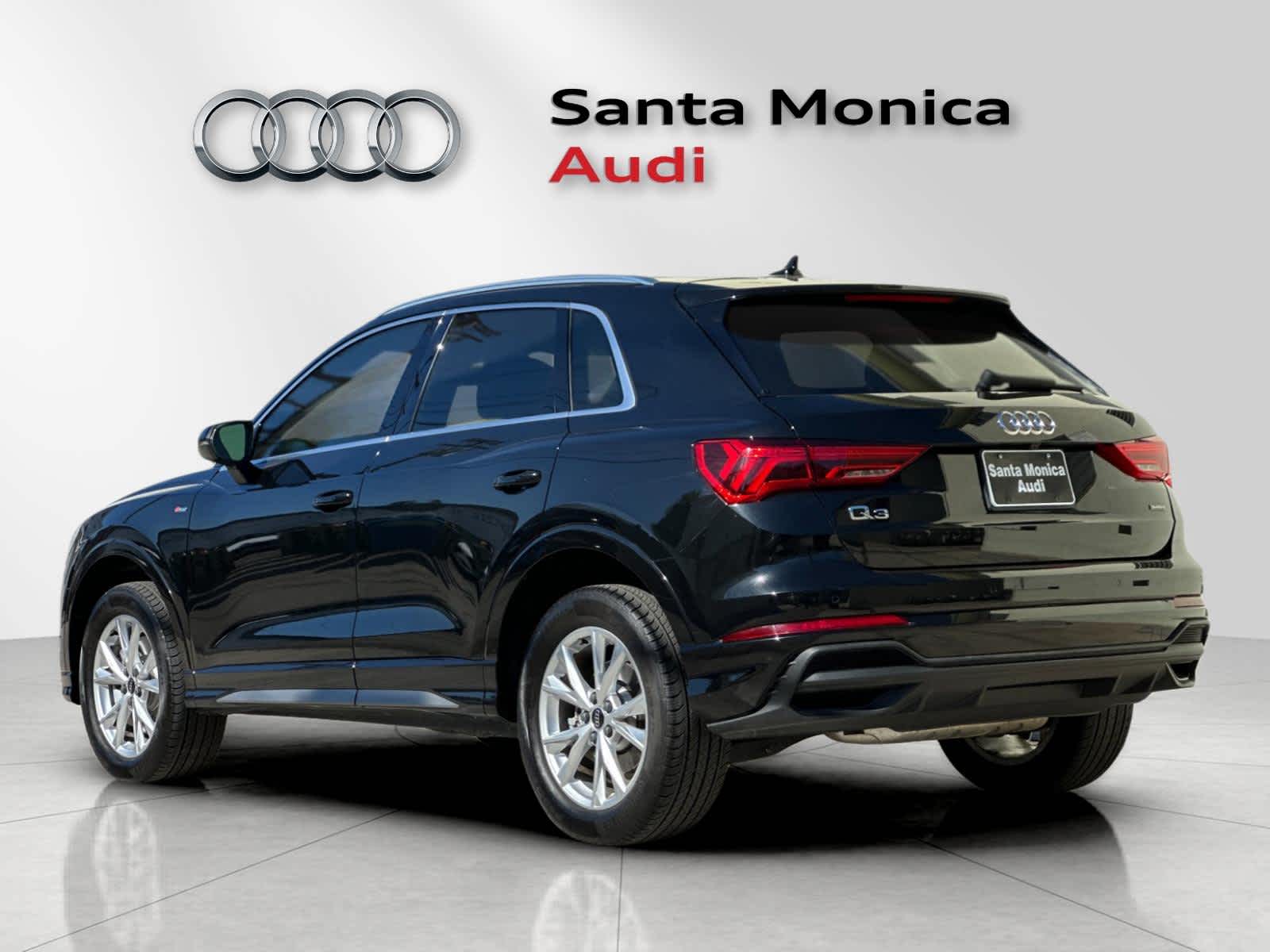 Thumbnail: 2024 Audi Q3 - 7
