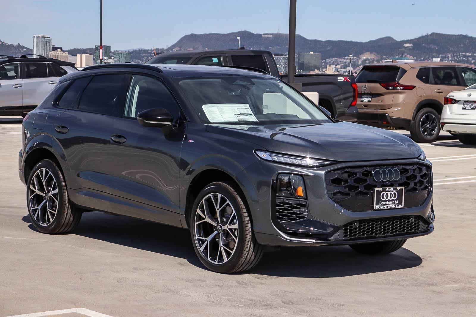 Thumbnail: 2026 Audi Q3 - 3