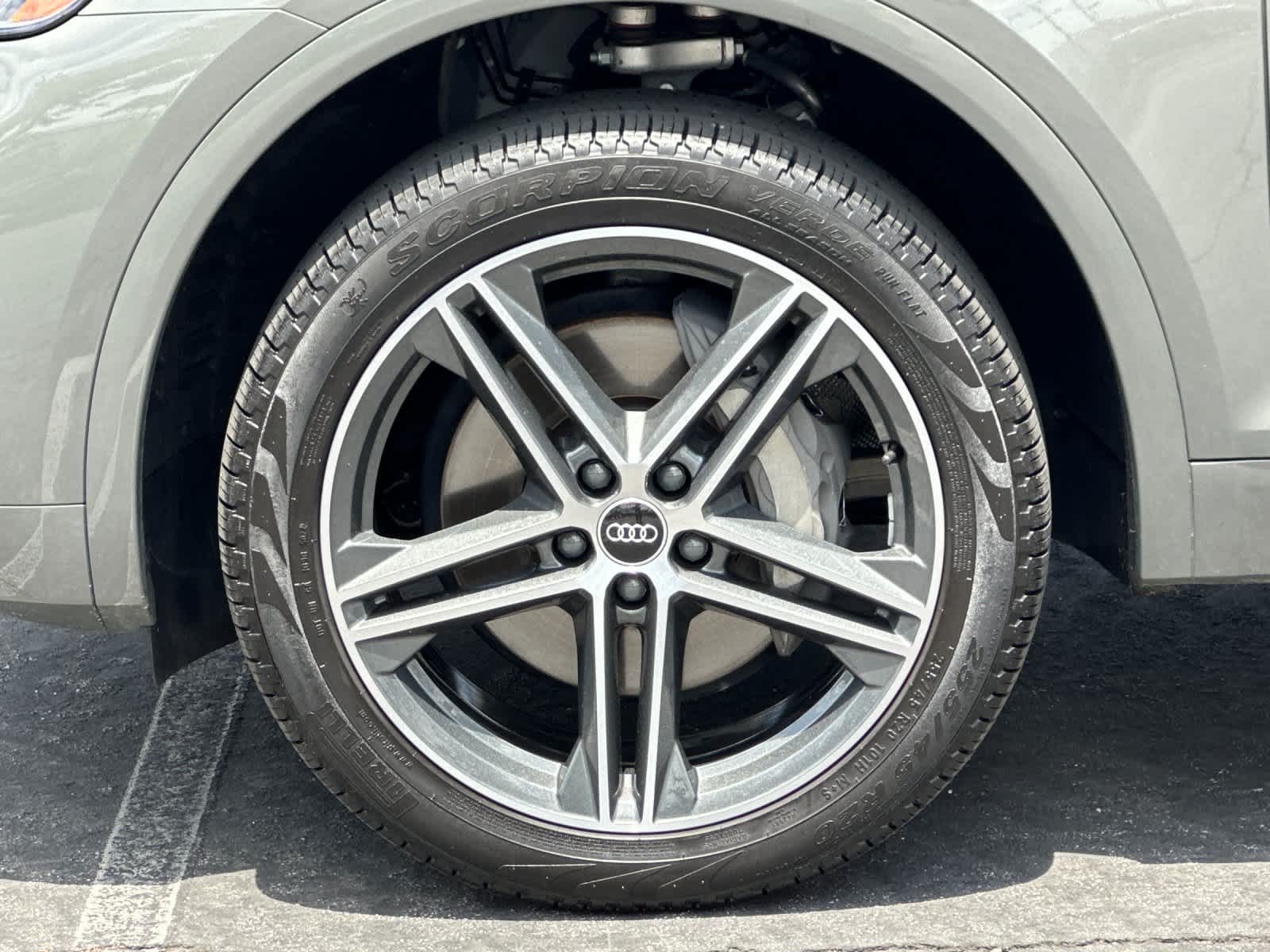 Thumbnail: 2023 Audi Q5 - 26