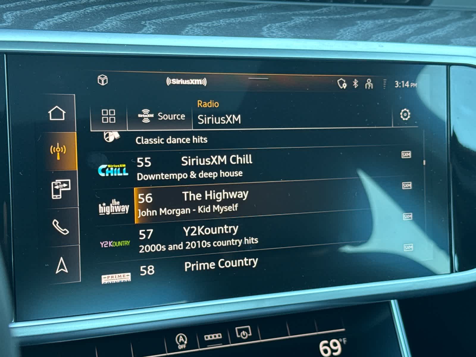 Thumbnail: 2025 Audi A6 - 17