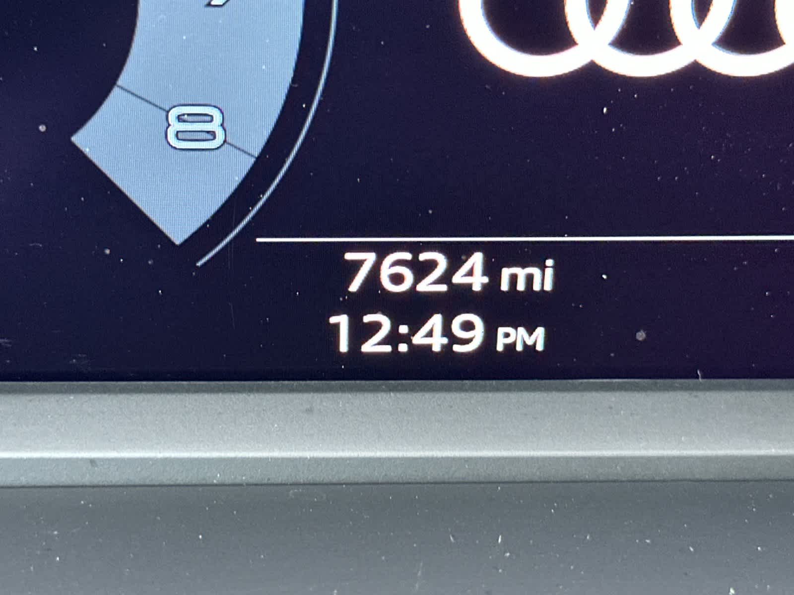 Thumbnail: 2025 Audi Q3 - 24