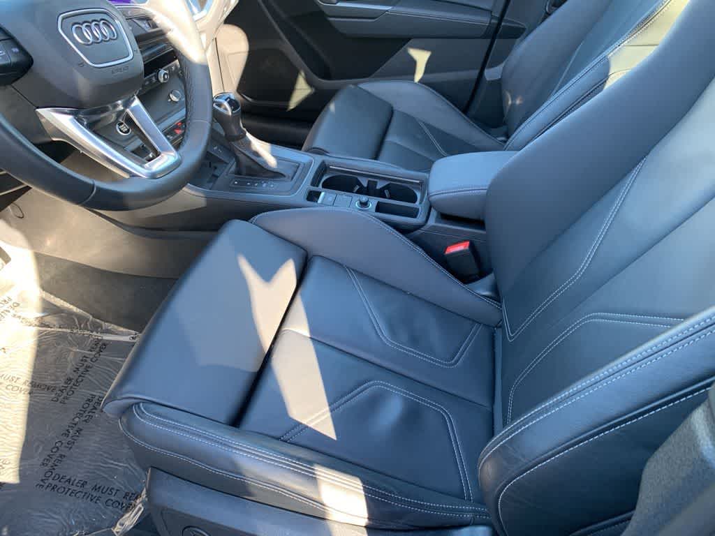 Thumbnail: 2025 Audi Q5 - 21