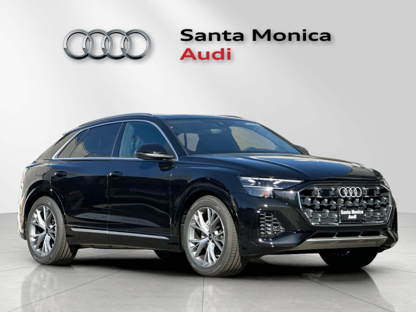 Thumbnail: 2026 Audi Q8 - 9
