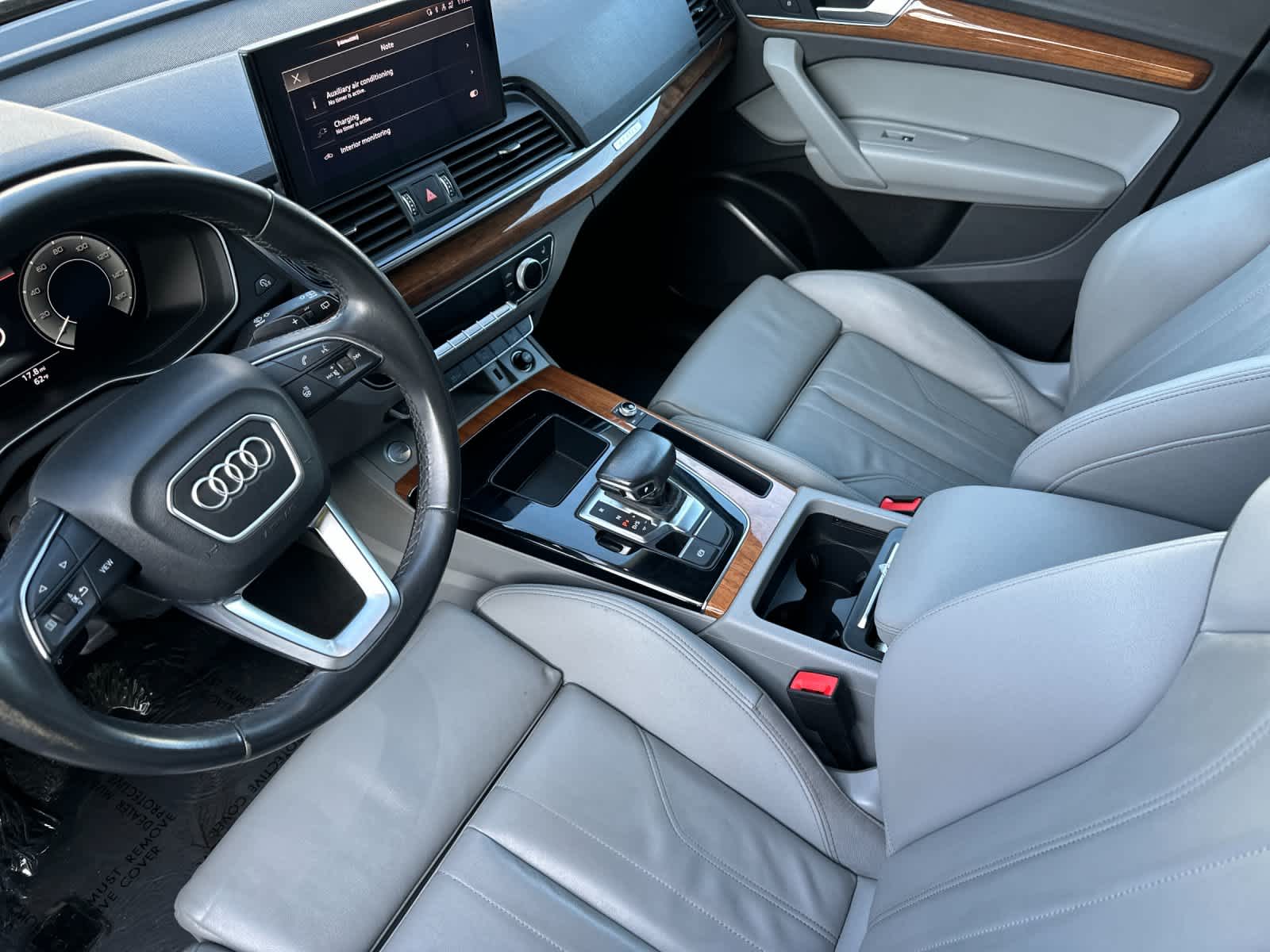 Thumbnail: 2022 Audi Q5 - 11