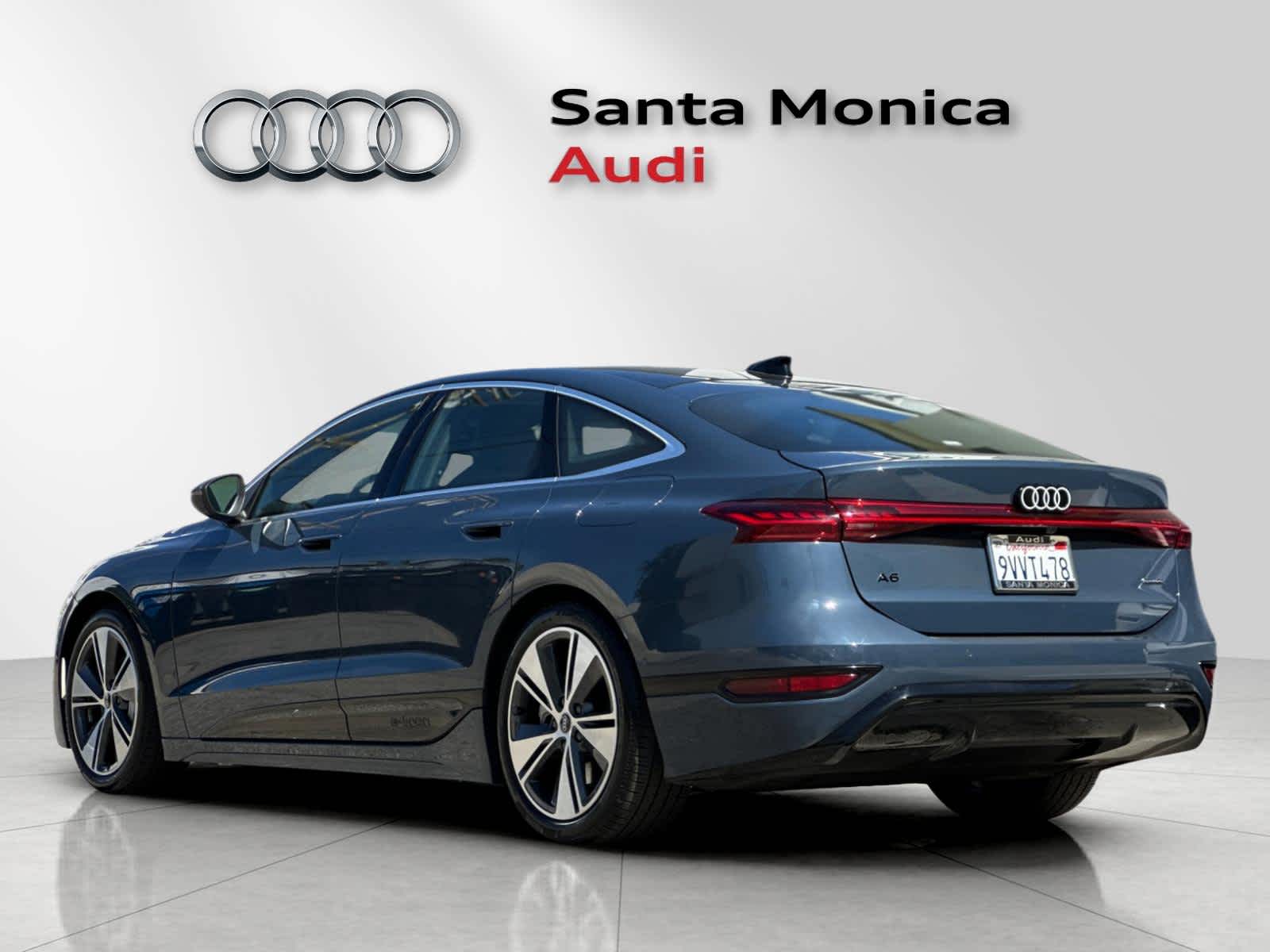 Thumbnail: 2025 Audi e-tron - 6