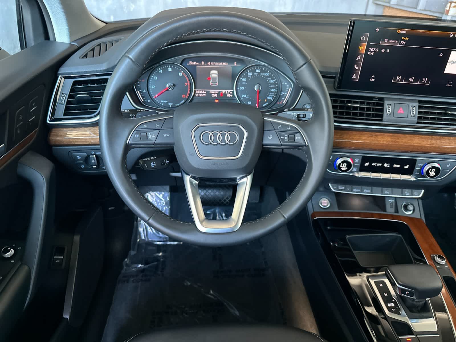 Thumbnail: 2023 Audi Q5 - 14
