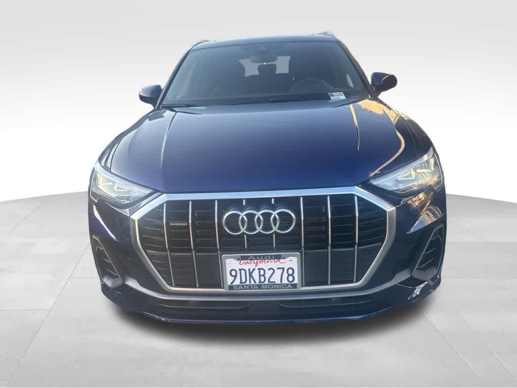 Thumbnail: 2022 Audi Q3 - 2