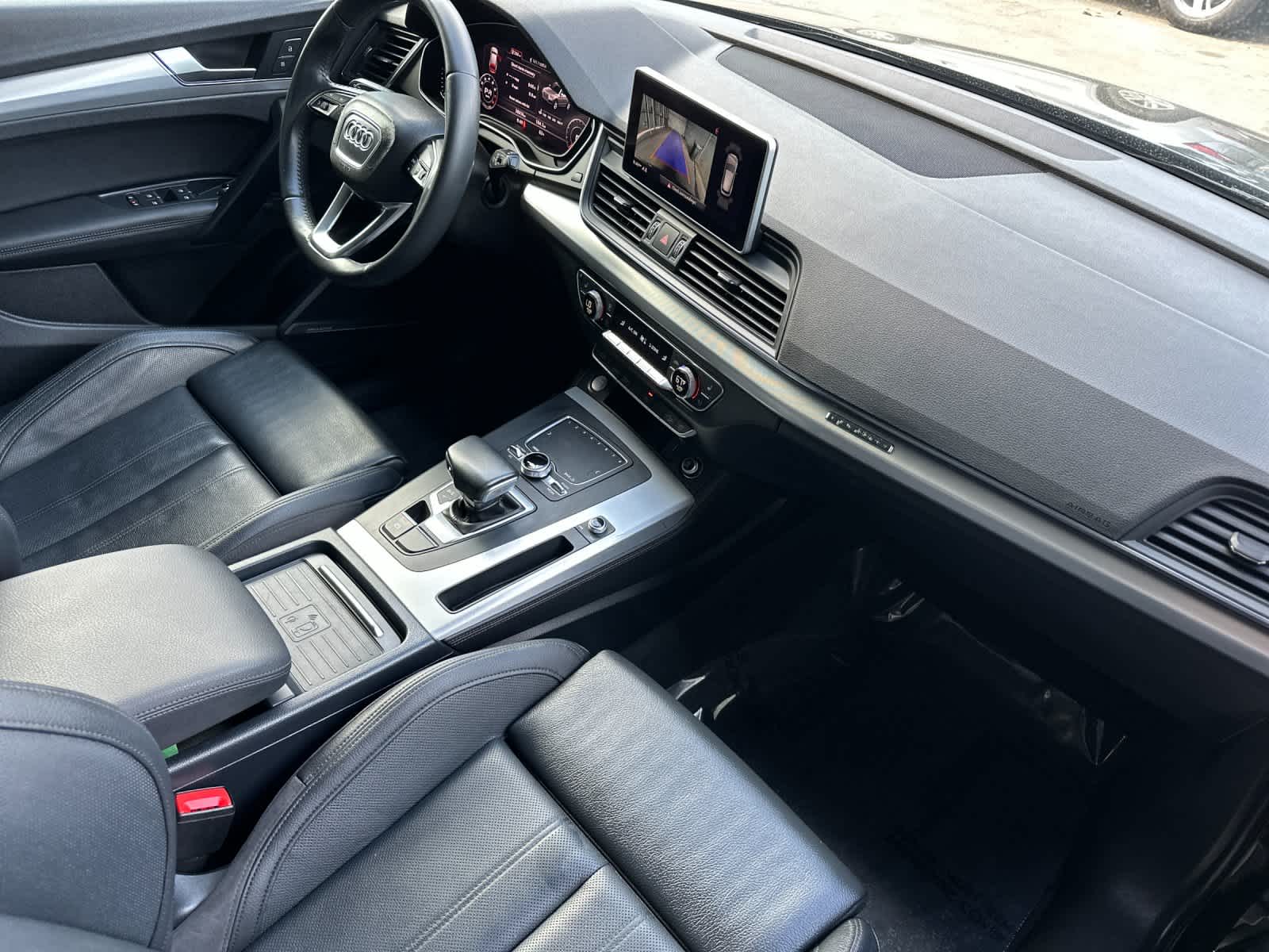 Thumbnail: 2019 Audi Q5 - 16