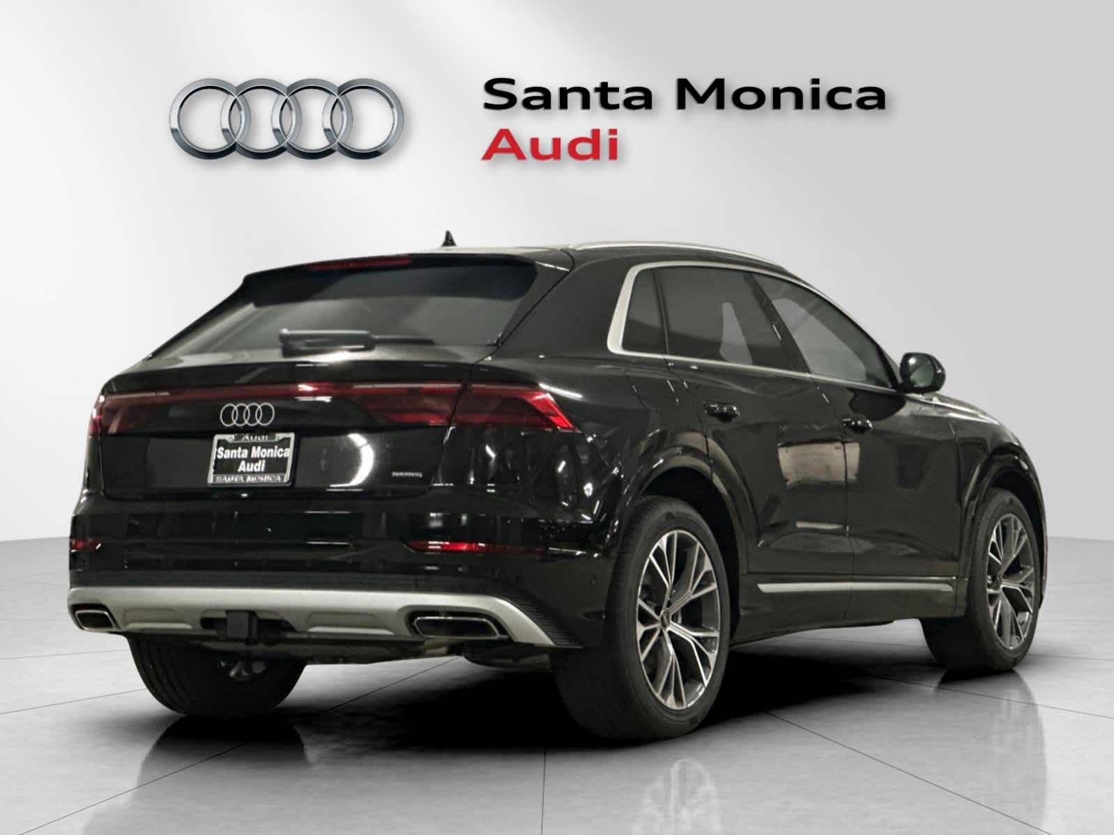 Thumbnail: 2026 Audi Q8 - 2
