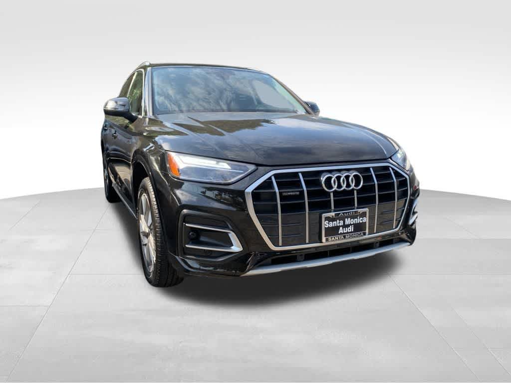 Thumbnail: 2023 Audi Q5 - 1