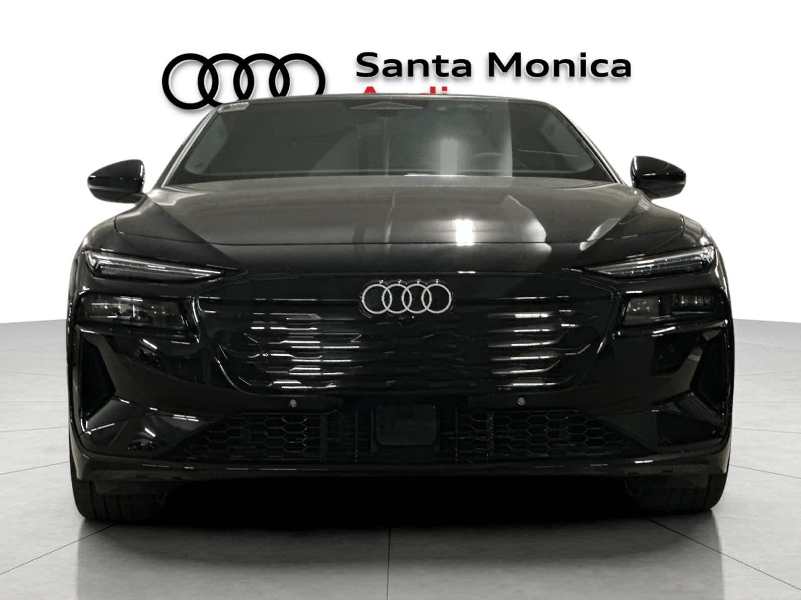 Thumbnail: 2025 Audi e-tron - 10