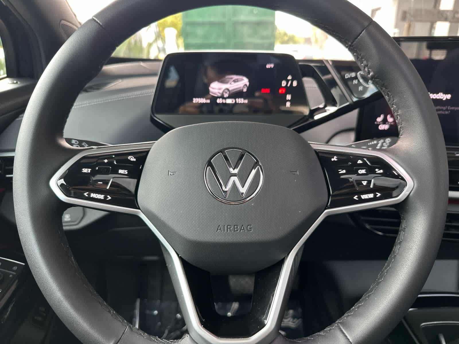 Thumbnail: 2023 Volkswagen ID.4 - 24