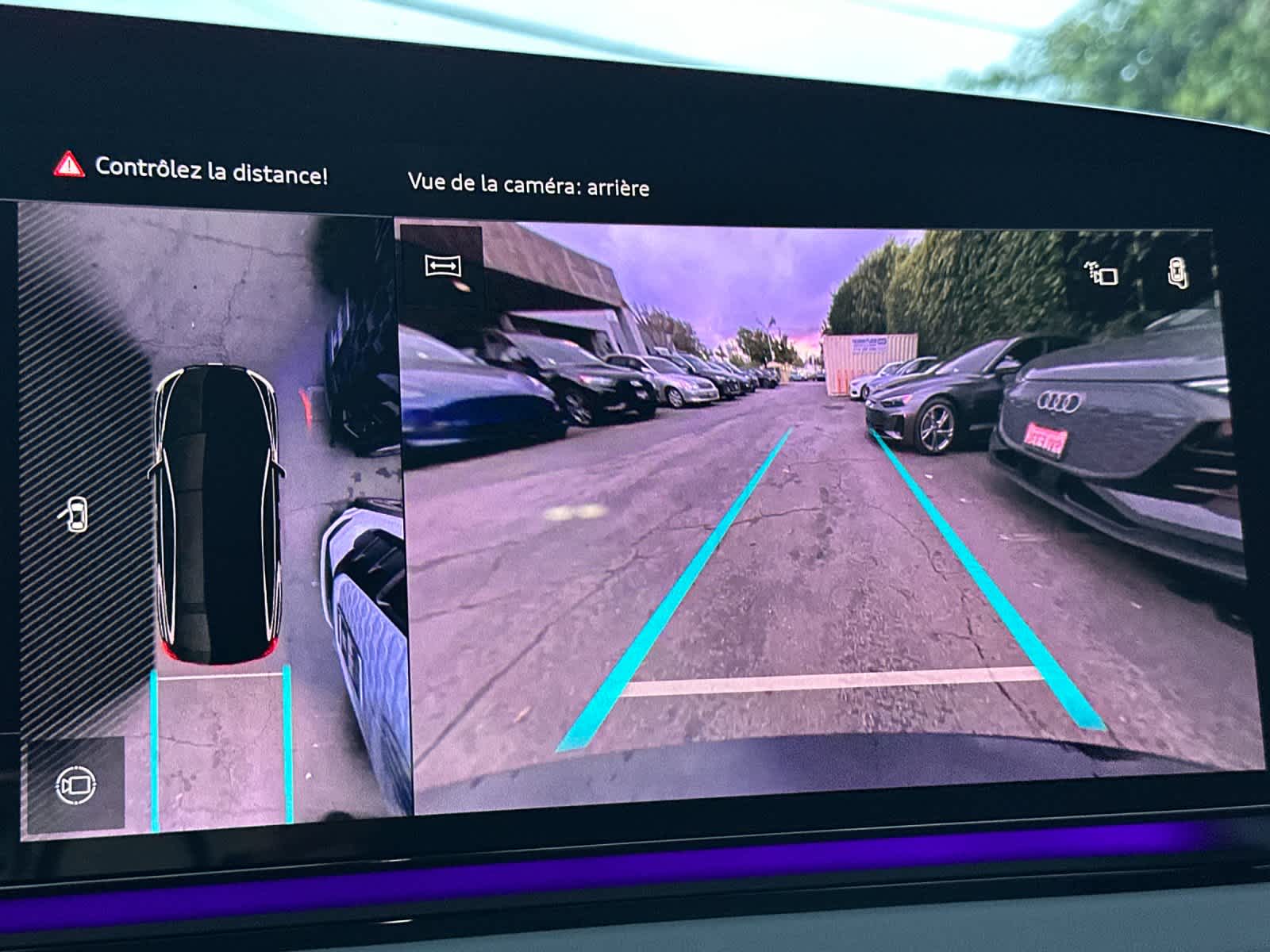 Thumbnail: 2025 Audi e-tron - 19