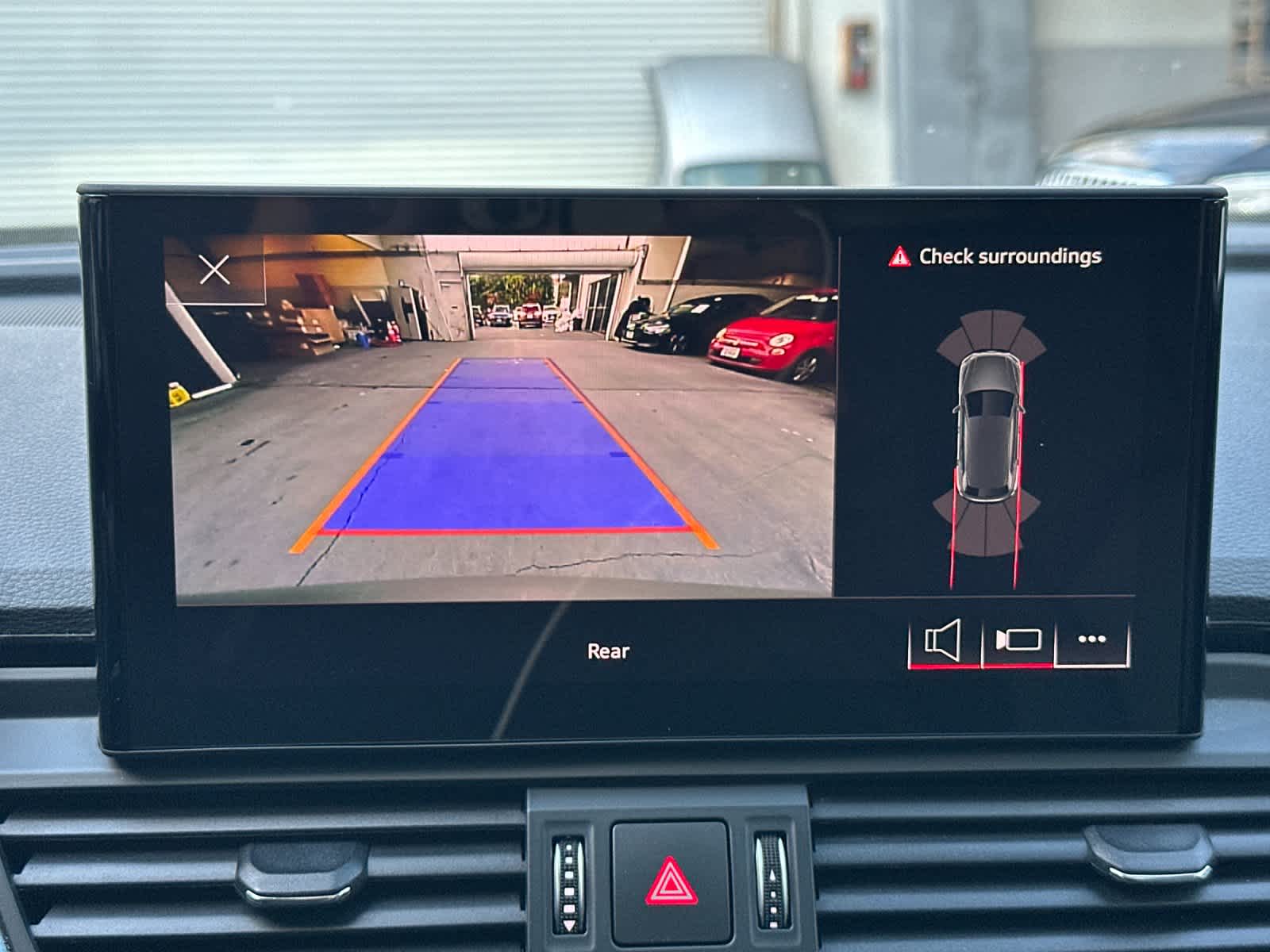 Thumbnail: 2023 Audi Q5 - 20