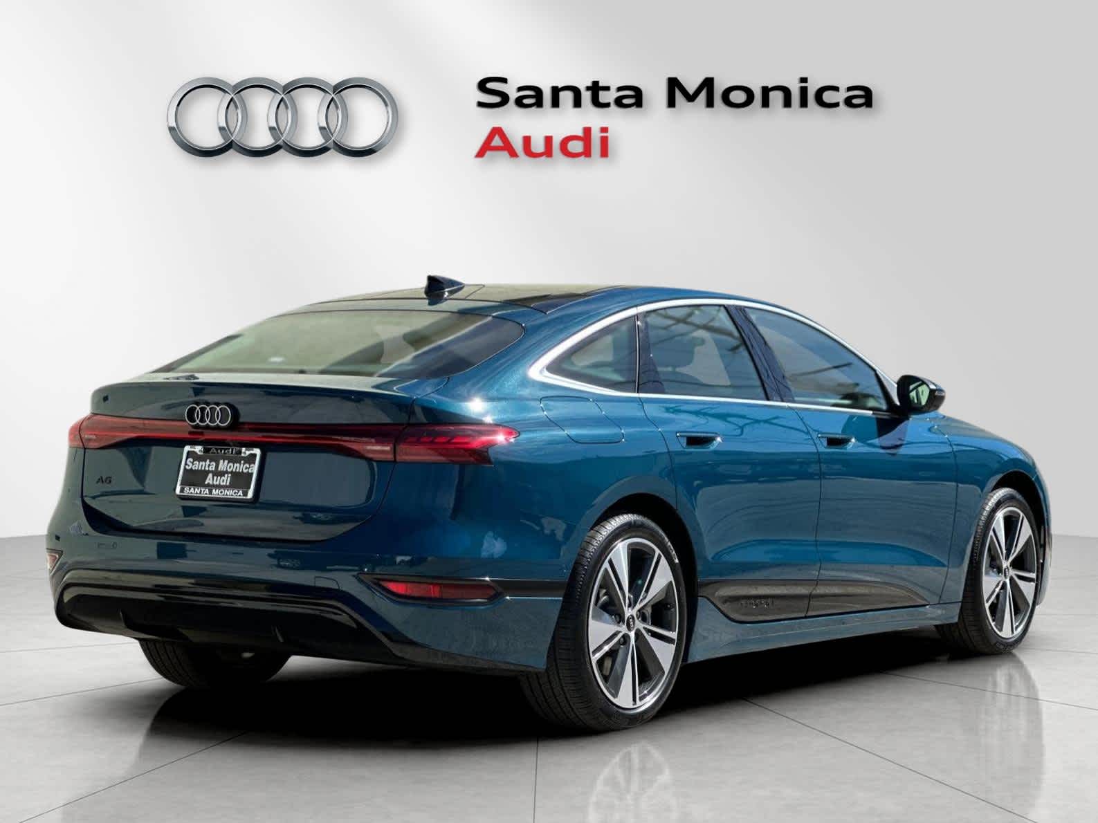 Thumbnail: 2025 Audi e-tron - 9