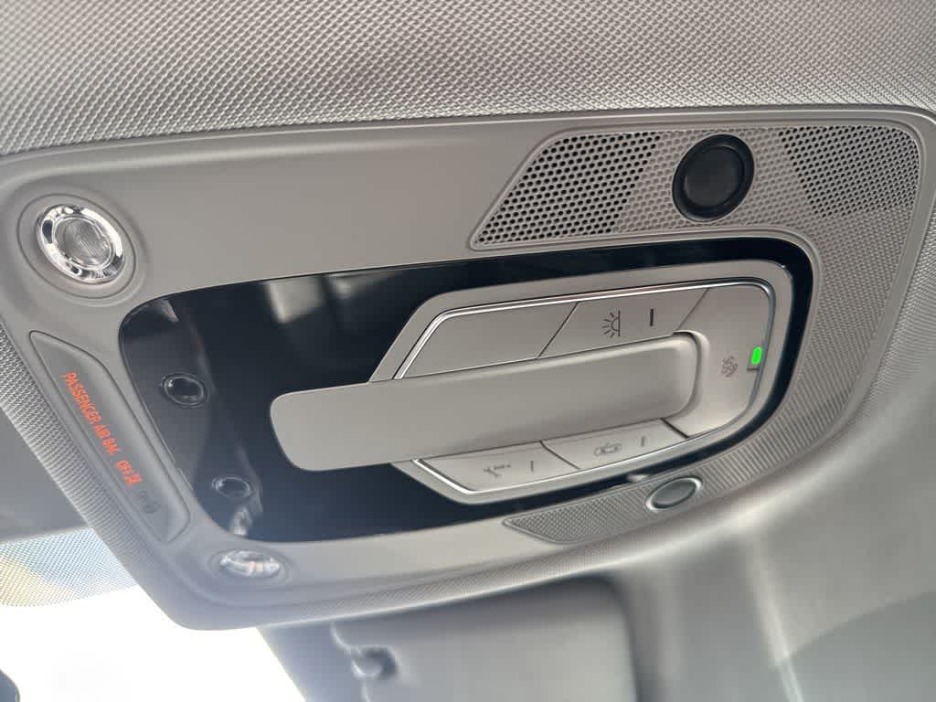 Thumbnail: 2022 Audi Q5 - 24