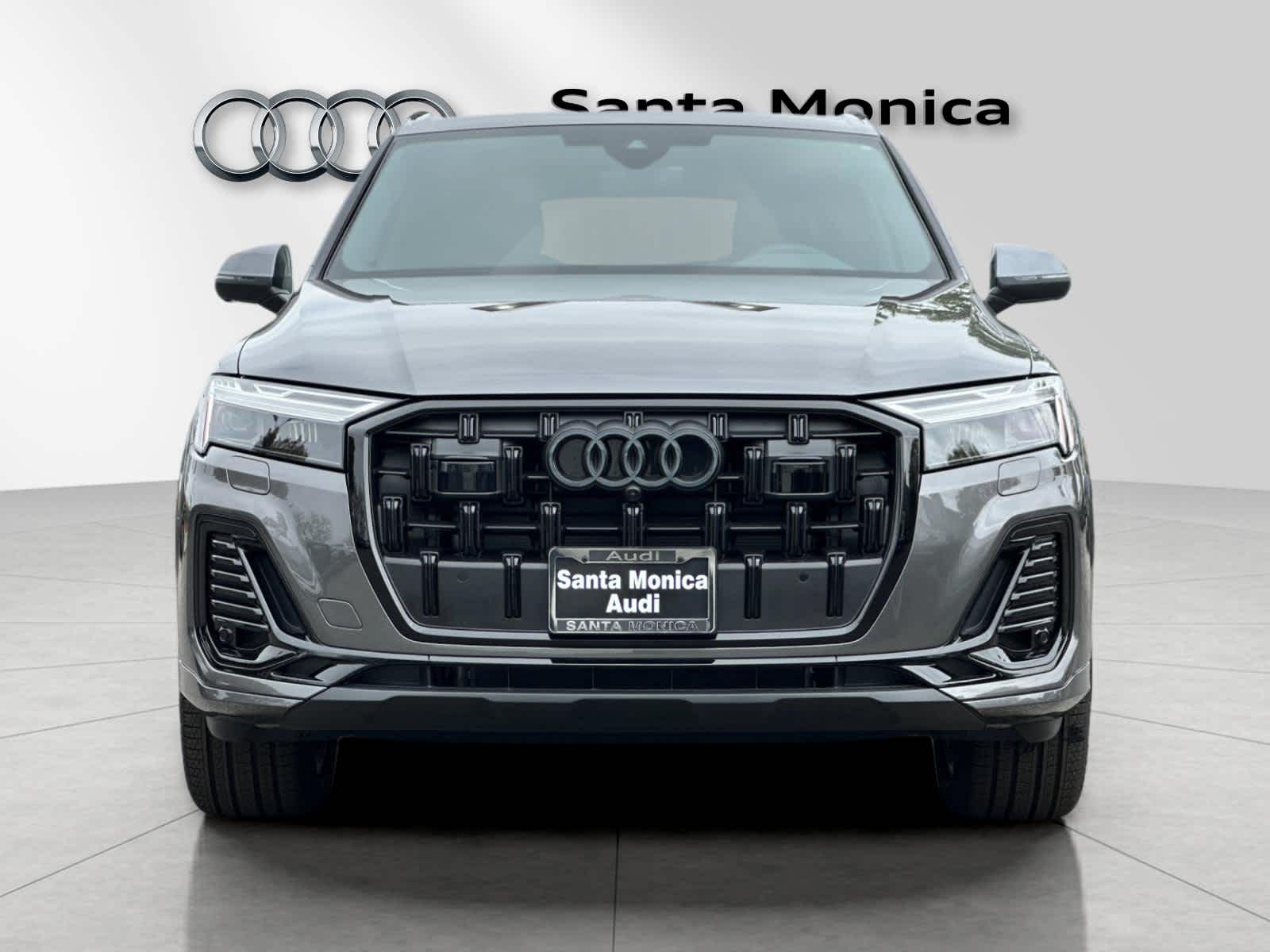 Thumbnail: 2026 Audi Q7 - 10