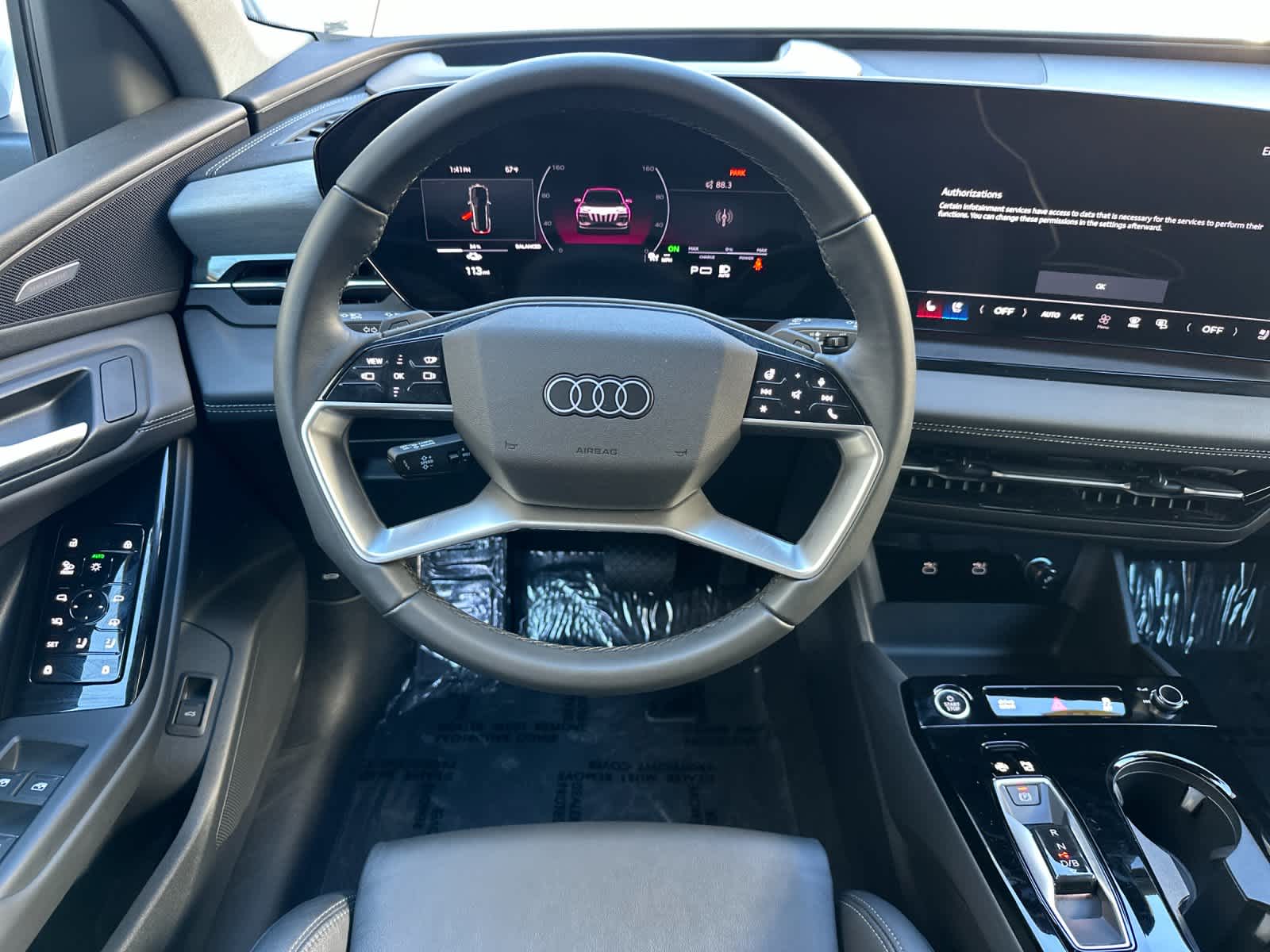 Thumbnail: 2025 Audi Q6 e-tron - 14