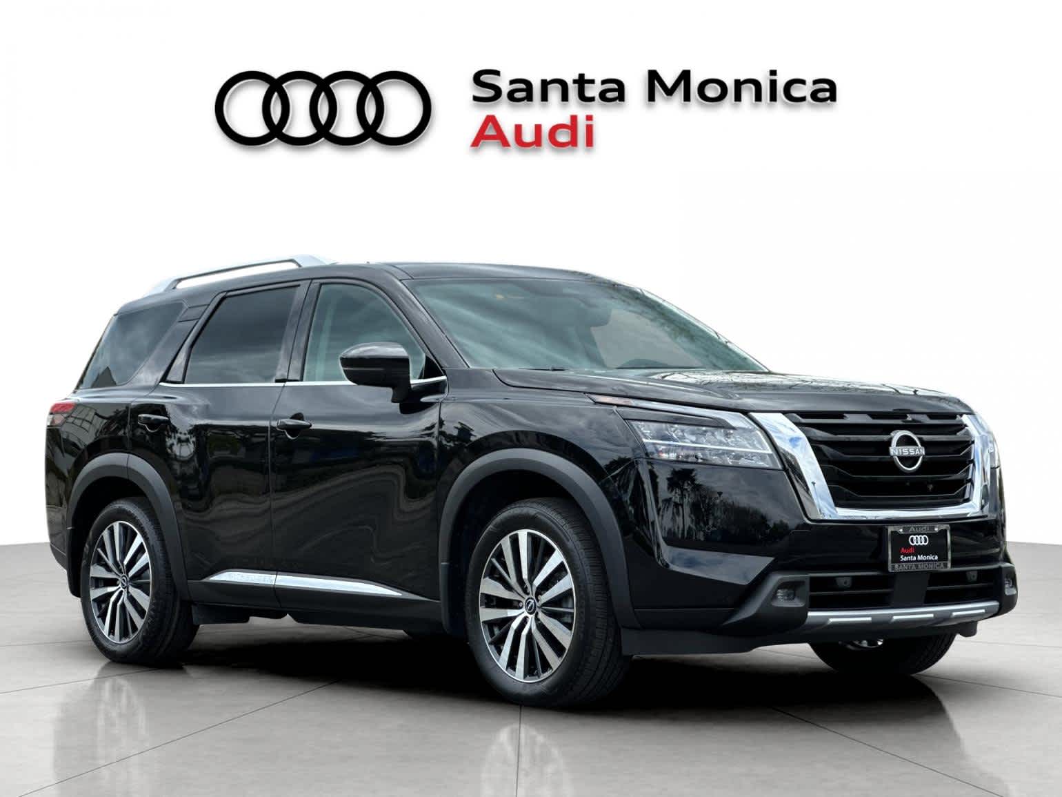 Thumbnail: 2022 Nissan Pathfinder - 8