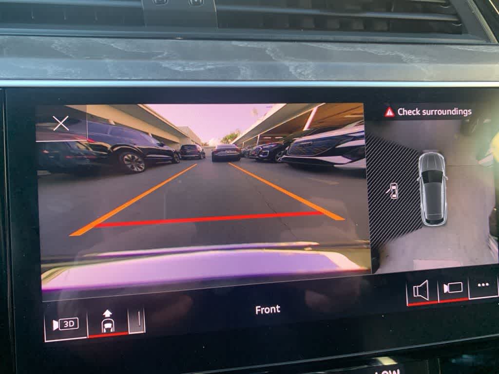 Thumbnail: 2024 Audi Q8 e-tron - 18