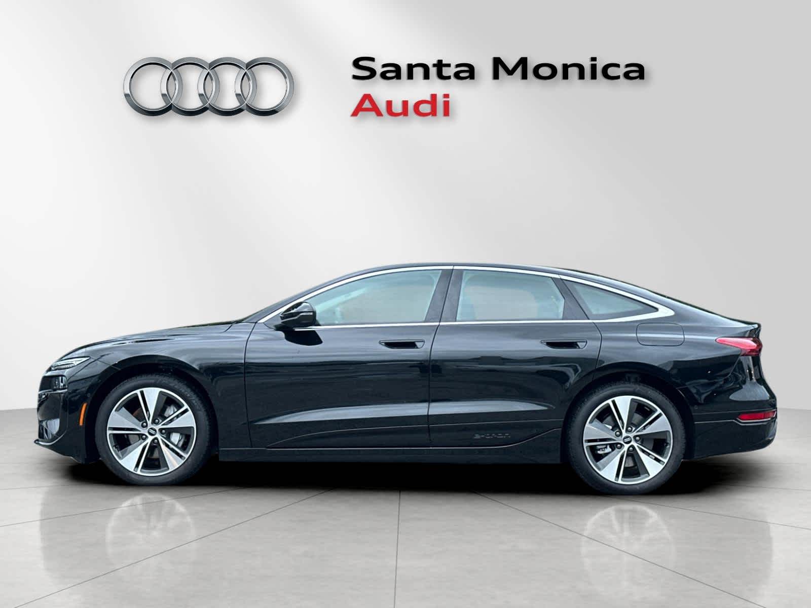 Thumbnail: 2025 Audi e-tron - 5