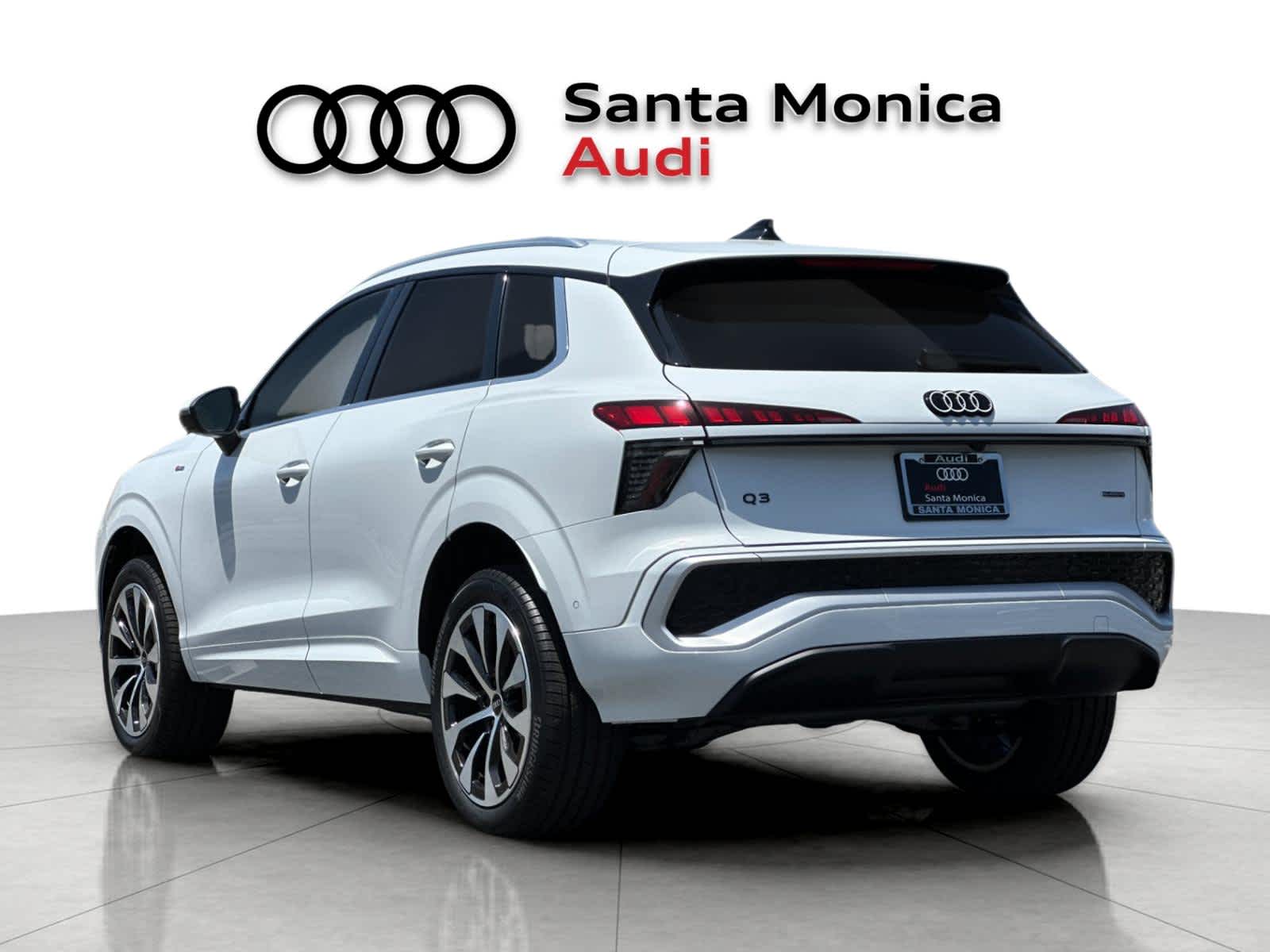 Thumbnail: 2026 Audi Q3 - 6