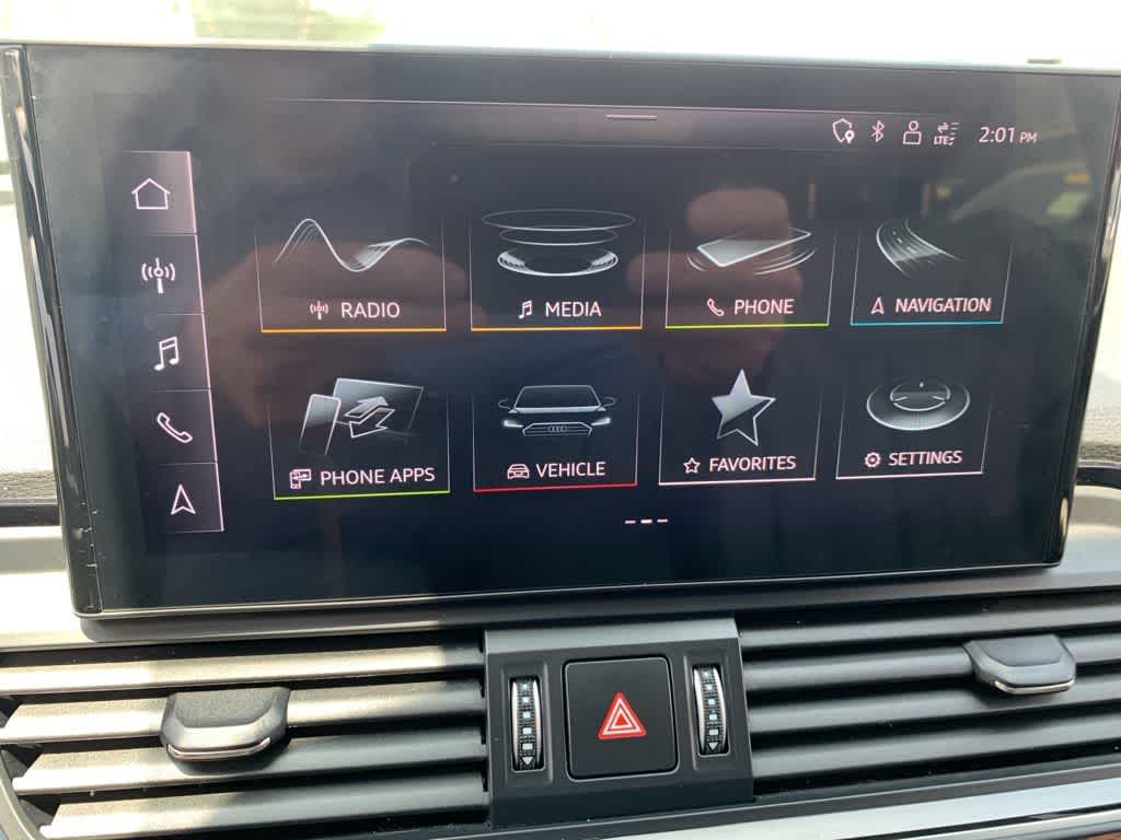 Thumbnail: 2022 Audi Q5 - 11