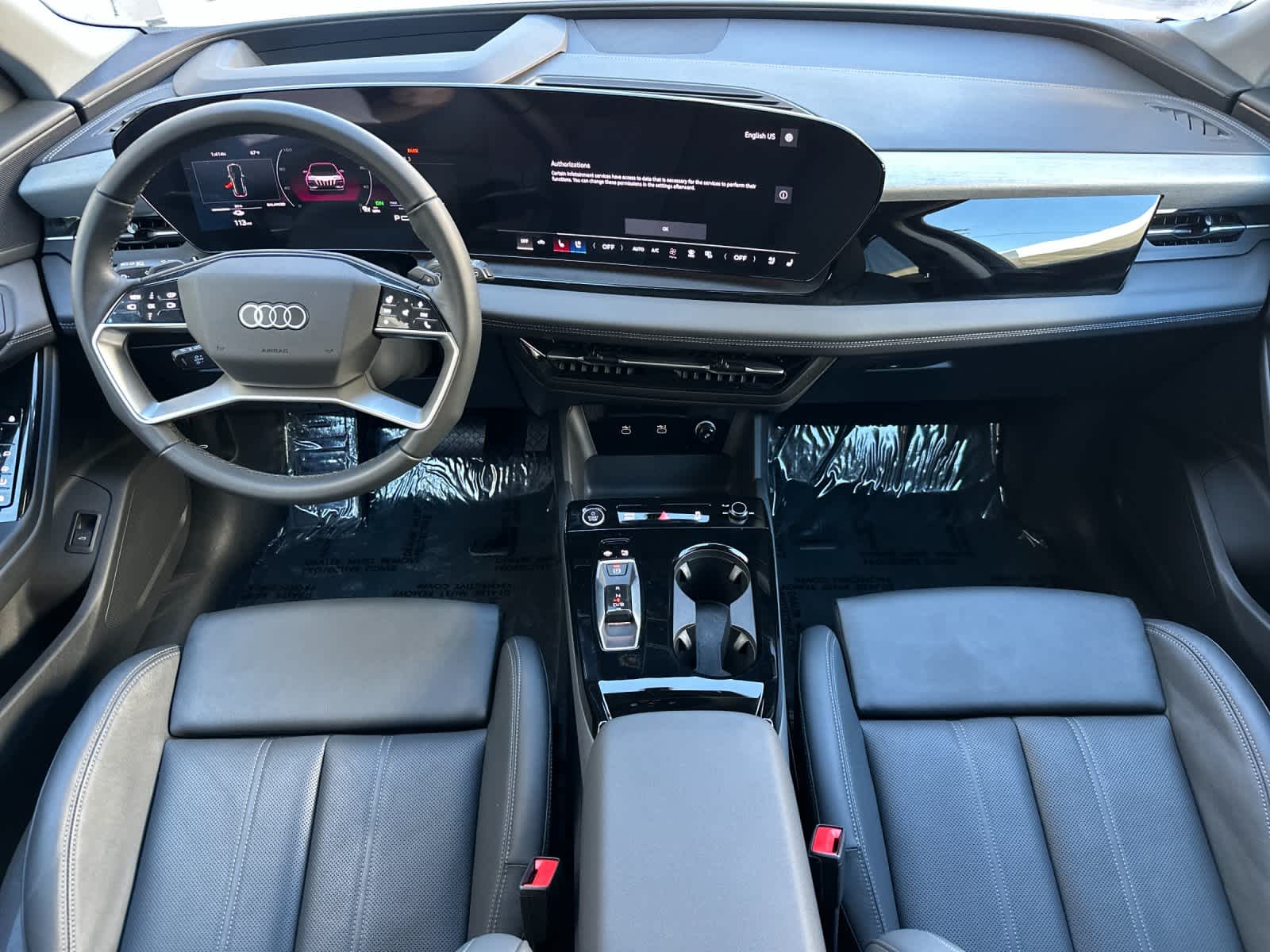 Thumbnail: 2025 Audi Q6 e-tron - 3