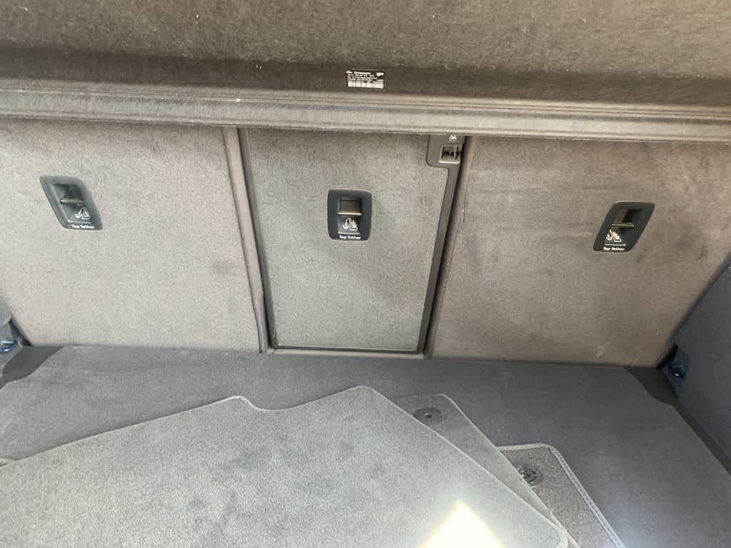 Thumbnail: 2023 Audi Q4 e-tron - 37