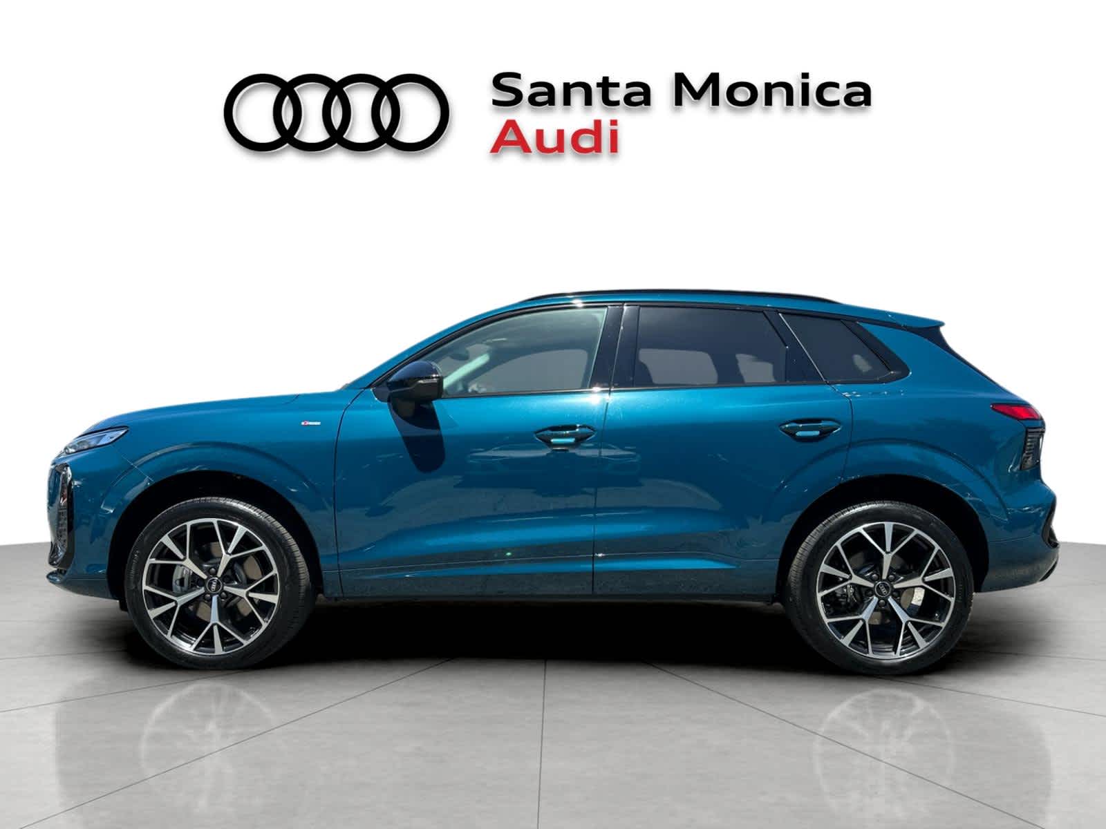 Thumbnail: 2026 Audi Q3 - 5