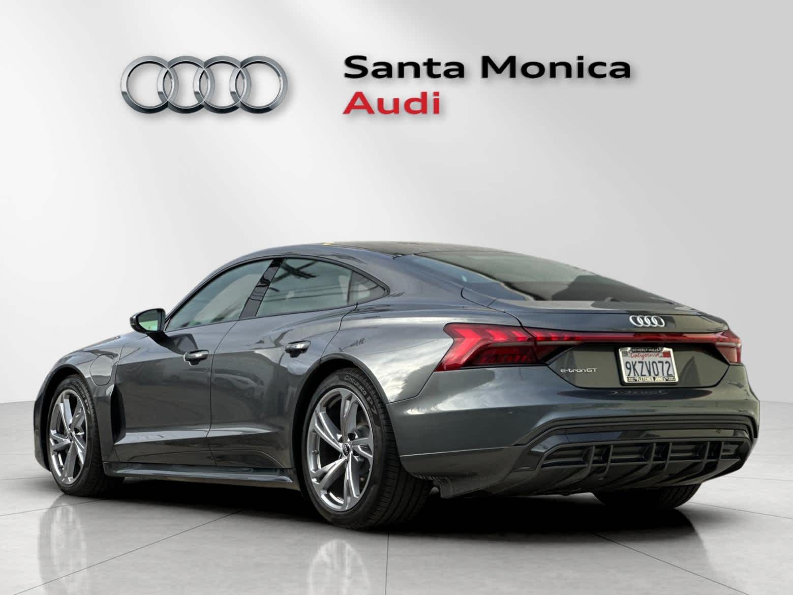 Thumbnail: 2024 Audi e-tron GT - 6