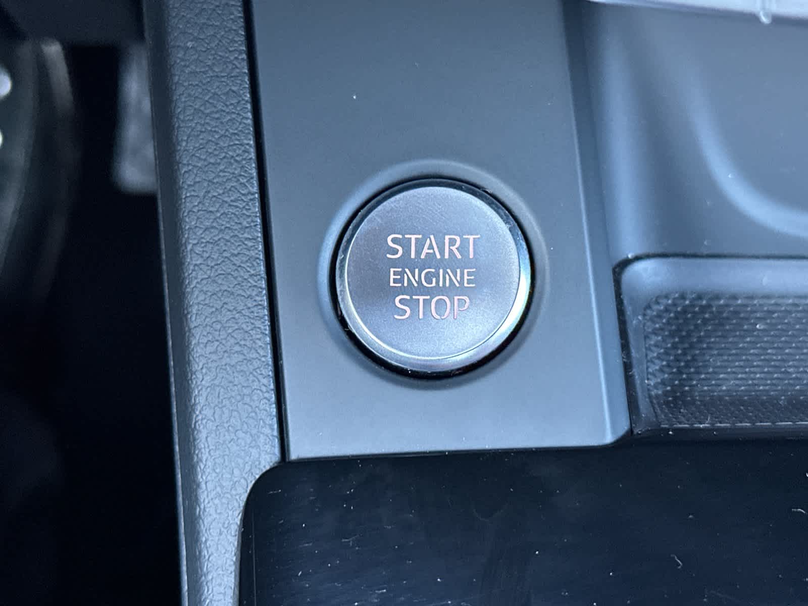 Thumbnail: 2025 Audi A4 - 21