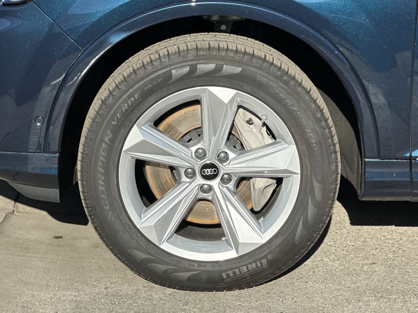 Thumbnail: 2025 Audi Q7 - 27