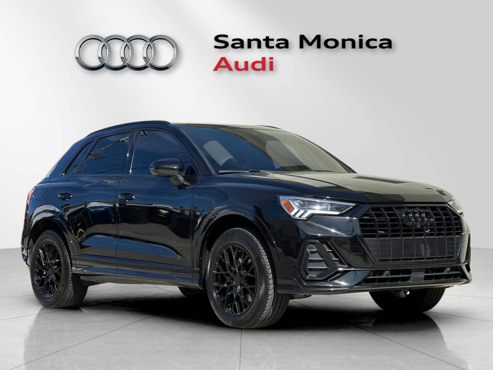 Thumbnail: 2023 Audi Q3 - 9