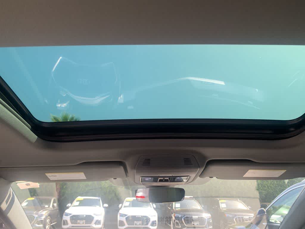 Thumbnail: 2023 Audi Q4 e-tron - 34