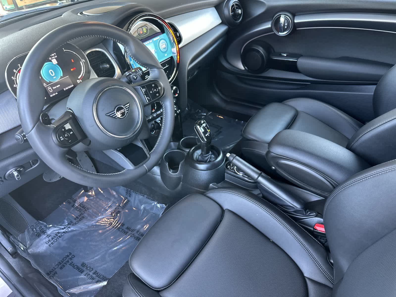 Thumbnail: 2024 MINI Cooper Convertible - 11