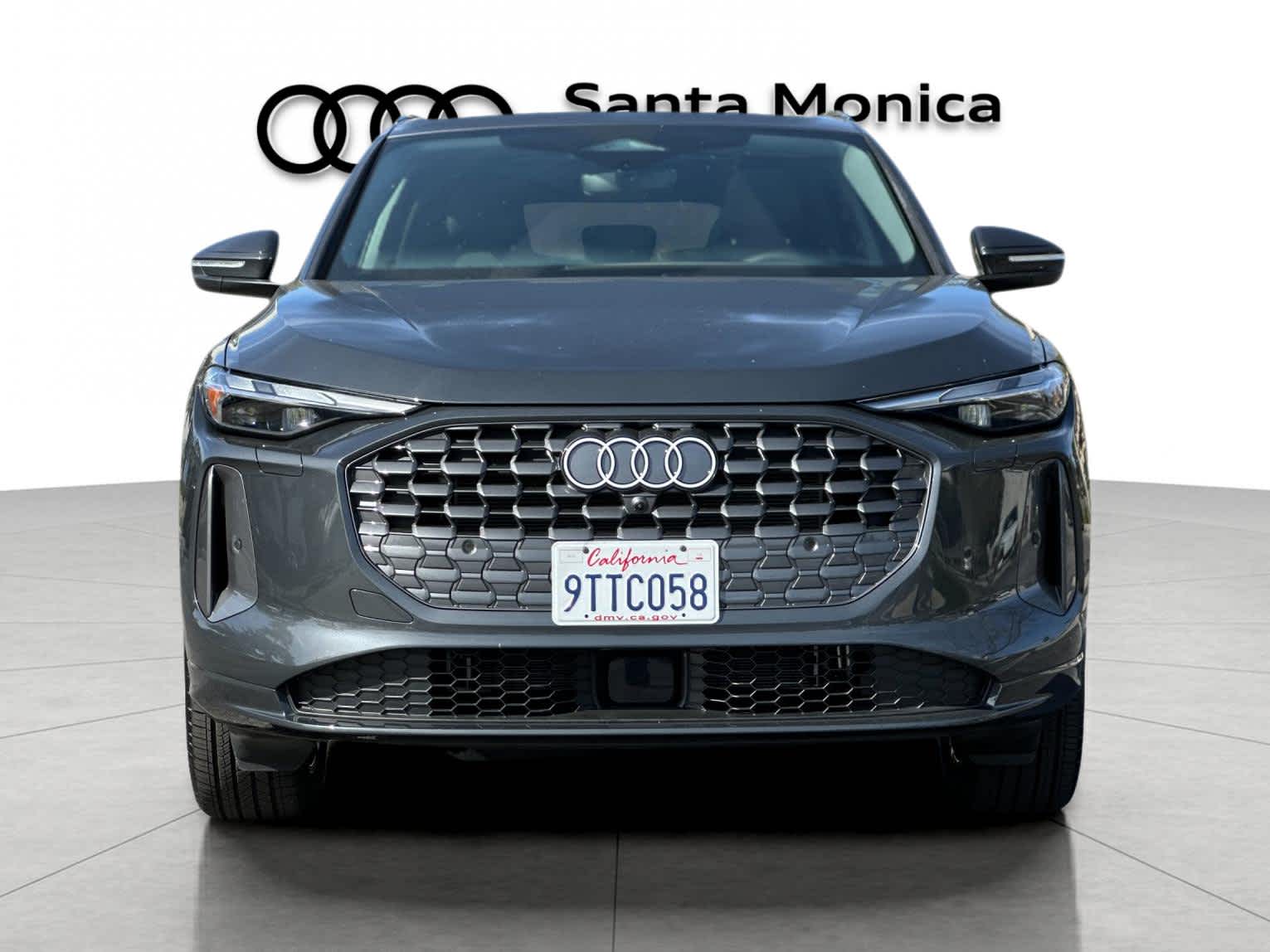 Thumbnail: 2025 Audi Q5 - 10