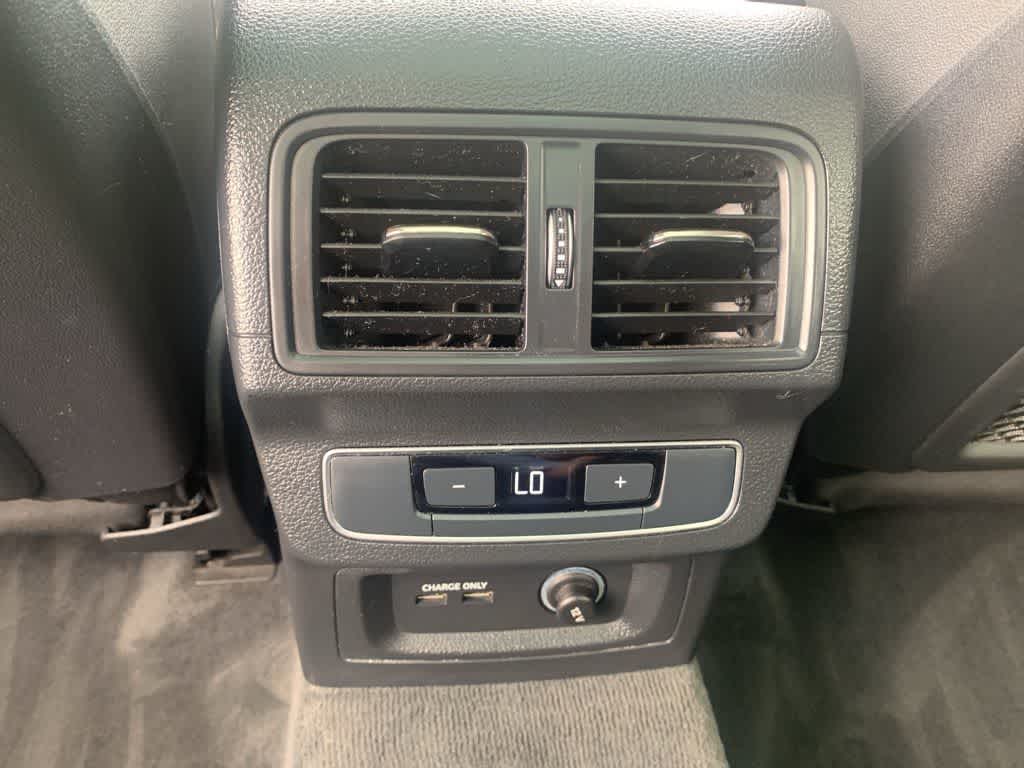 Thumbnail: 2022 Audi Q5 - 28