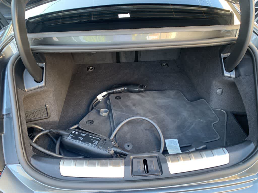 Thumbnail: 2023 Audi e-tron GT - 35